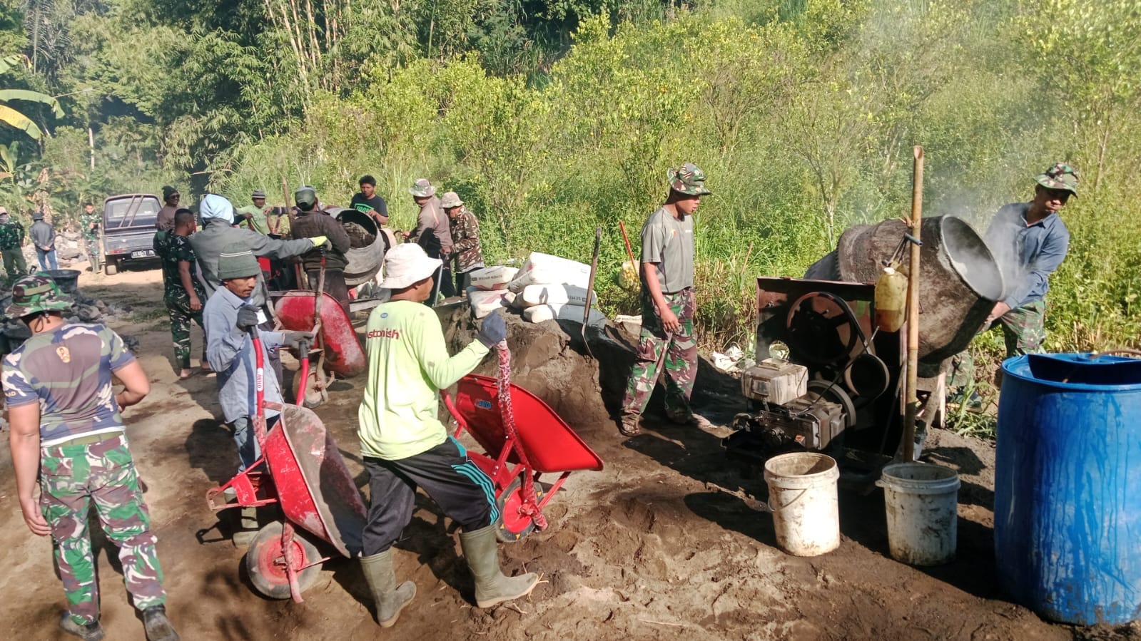 Progres Pembangunan DPT di Desa Sekardadi pada TMMD Ke-129 Mencapai Target