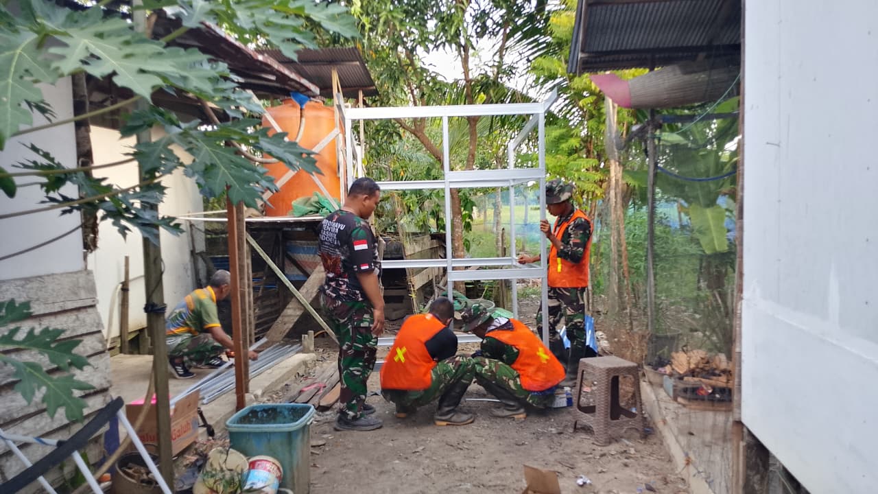 Pengembangan Desa Sehat, Satgas TMMD Ke-129 Kalteng Fokus pada Fasilitas MCK