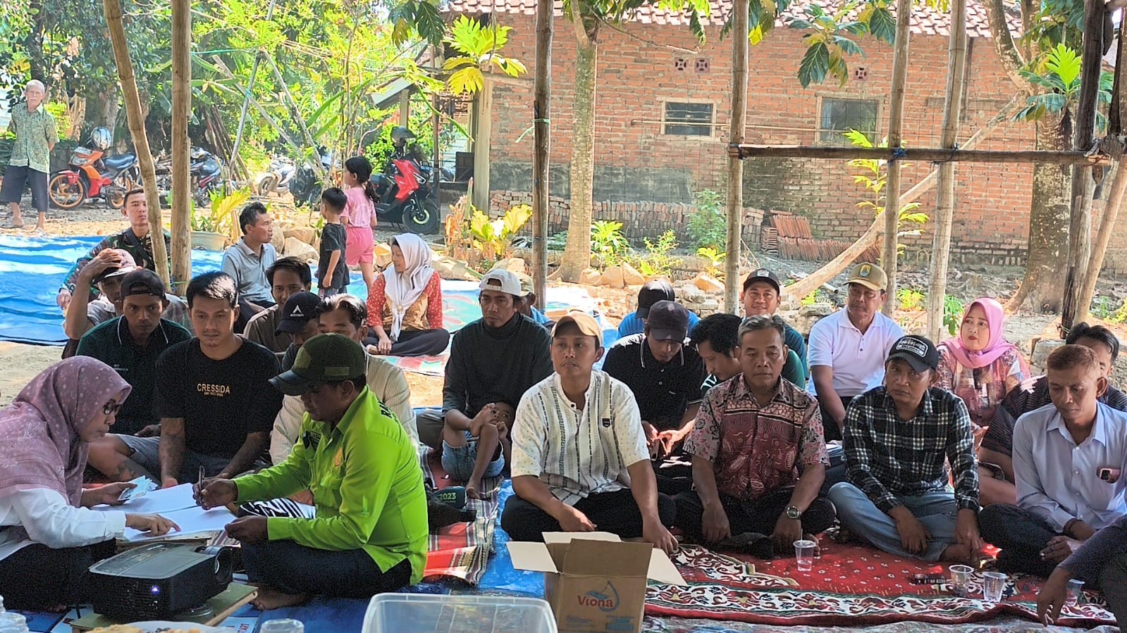 Program Sosialisasi Budidaya Ikan Air Tawar oleh TMMD Cirebon
