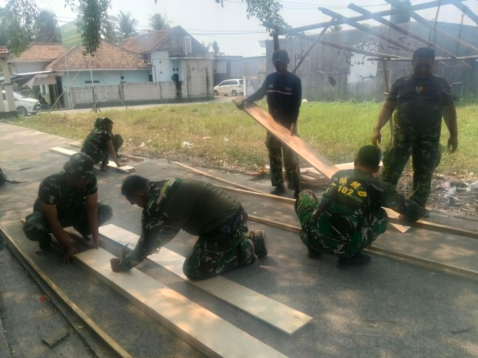 Inisiatif TMMD ke-130: Membangun Infrastruktur Desa Lewat Pemasangan Bekisting