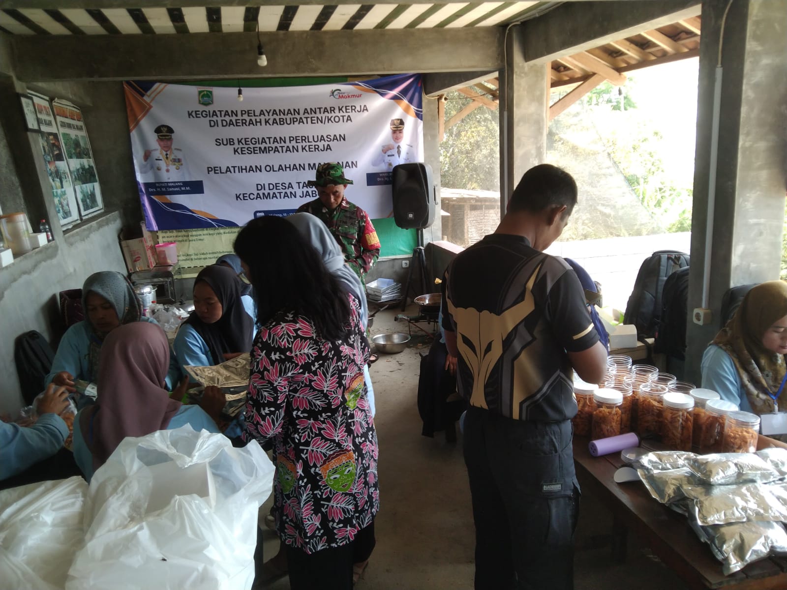 Kegiatan TMMD di Malang: Pelatihan Singkong untuk Peningkatan Ekonomi Masyarakat